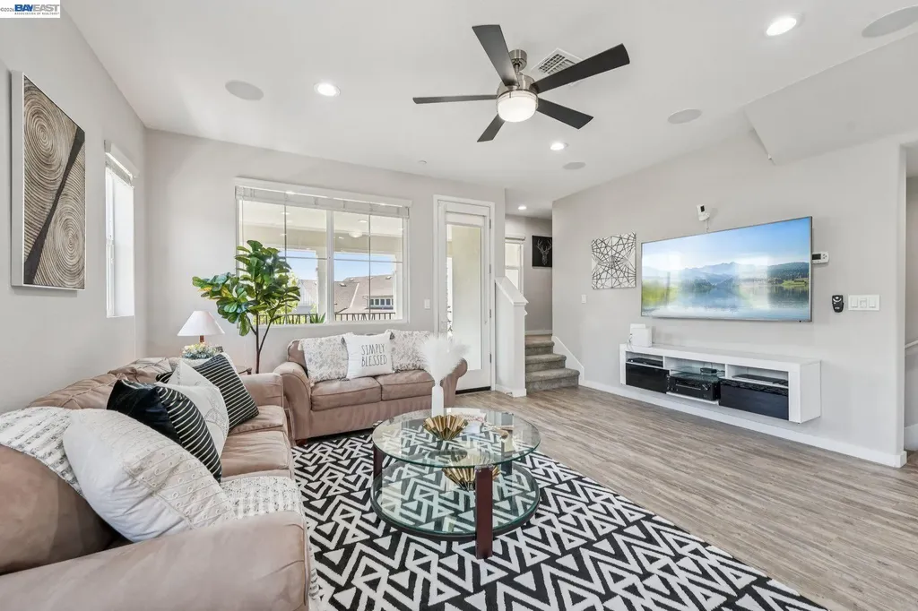 8550 Boardwalk Way Newark CA 94560