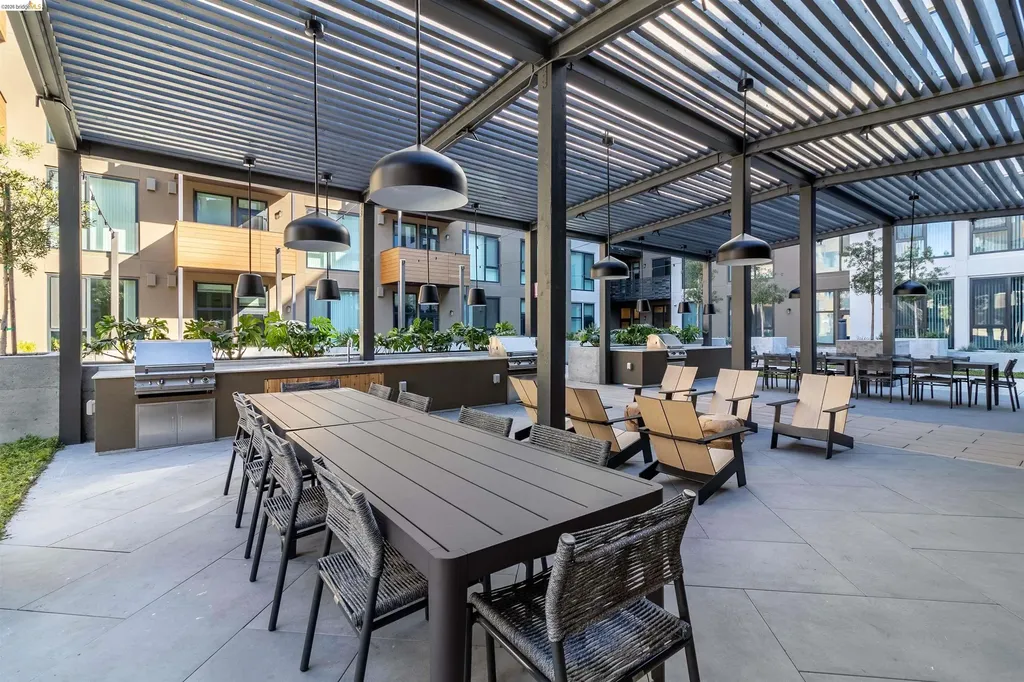 260 Brooklyn Basin Way Oakland CA 94606