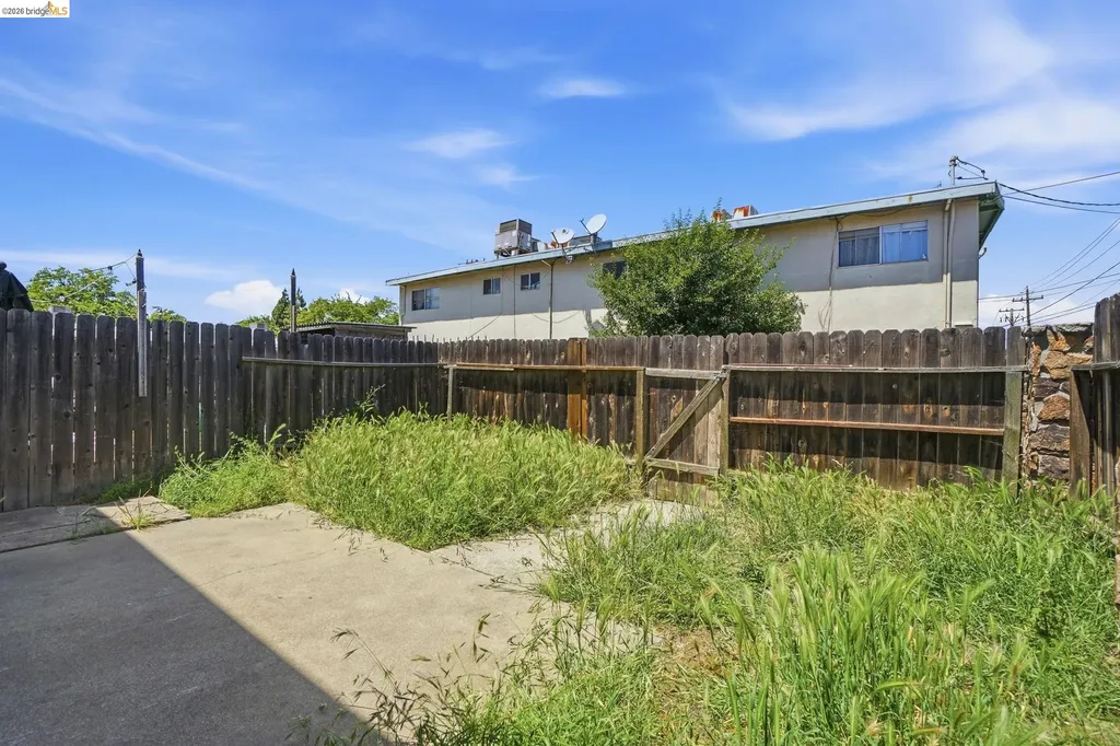3513 Fairview Antioch CA 94509