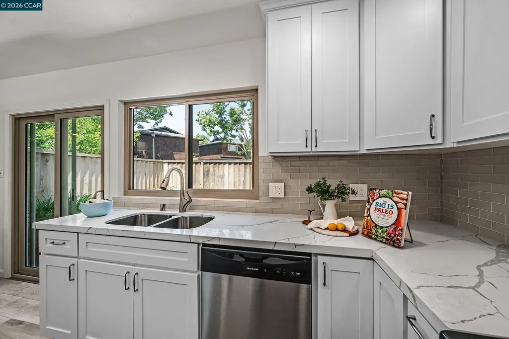 4127 Ravenwood Place Castro Valley CA 94546