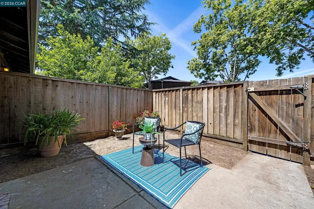 4127 Ravenwood Place Castro Valley CA 94546