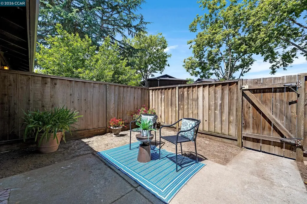 4127 Ravenwood Place Castro Valley CA 94546