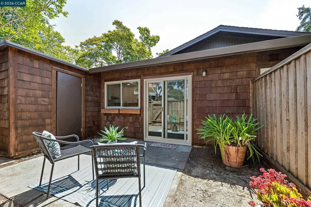 4127 Ravenwood Place Castro Valley CA 94546