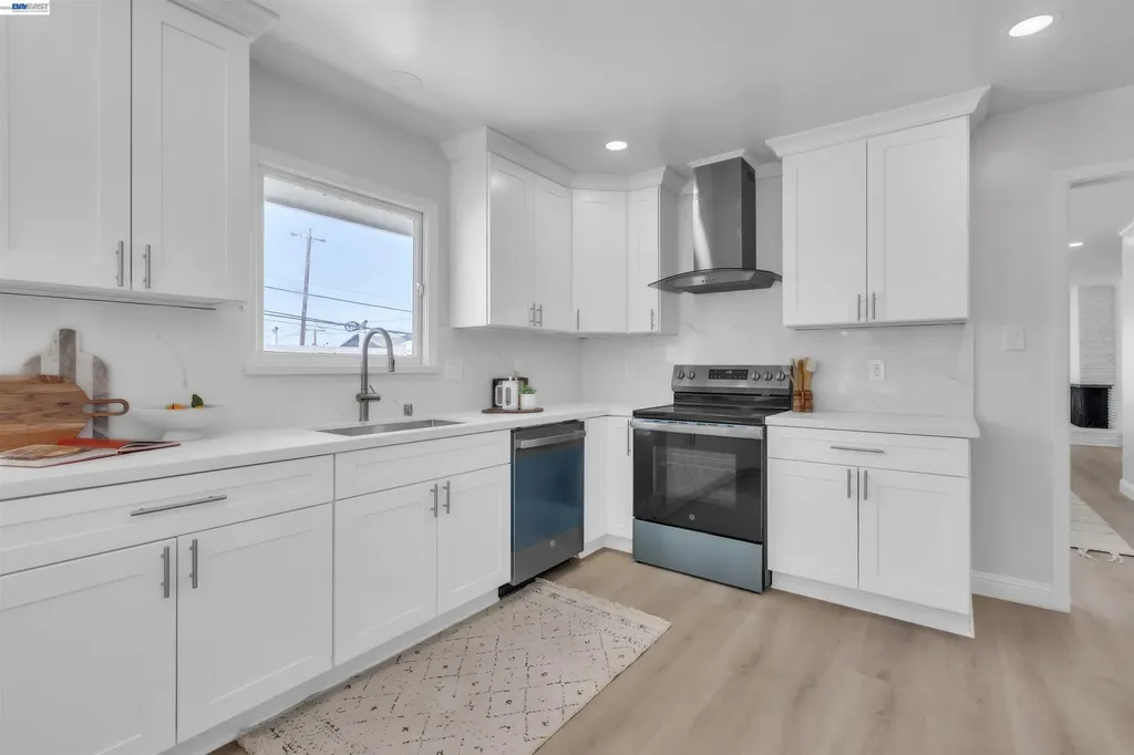 800 Girard Street San Francisco CA 94134