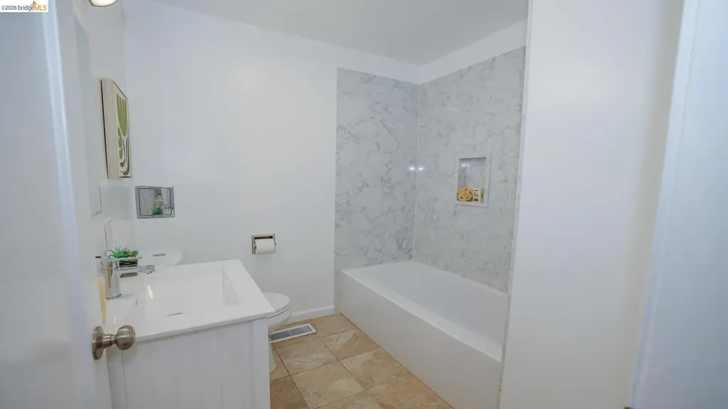 914 Pine Street Vallejo CA 94590