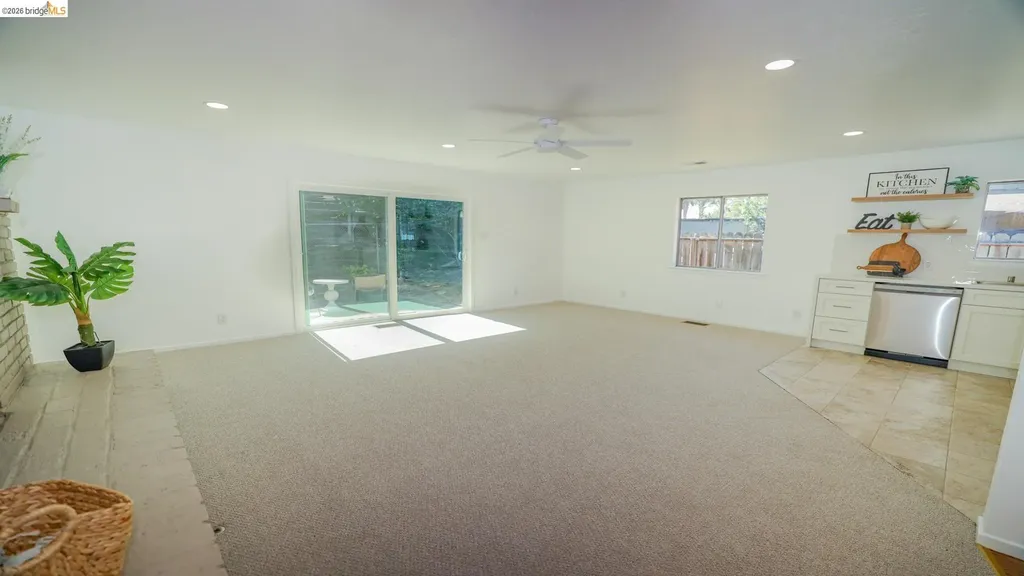 914 Pine Street Vallejo CA 94590