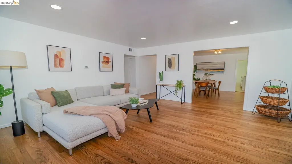 914 Pine Street Vallejo CA 94590