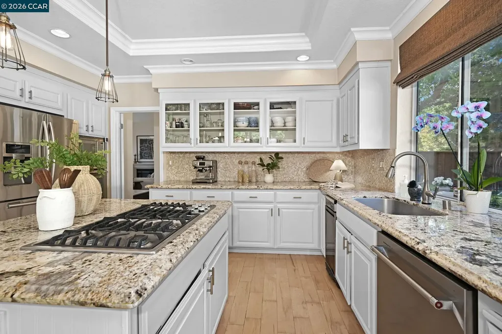 8254 Creekside Drive Dublin CA 94568