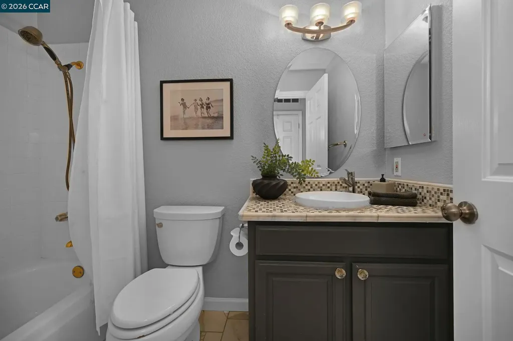 8254 Creekside Drive Dublin CA 94568