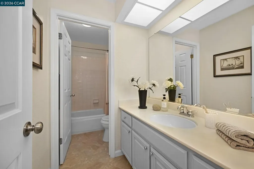 8254 Creekside Drive Dublin CA 94568