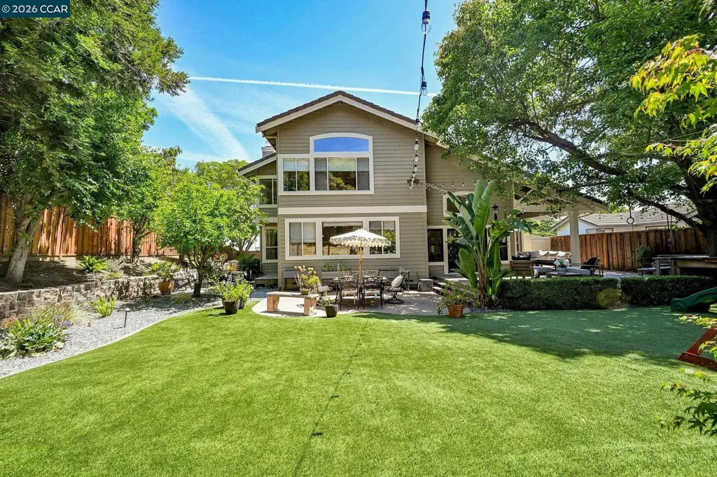 8254 Creekside Drive Dublin CA 94568