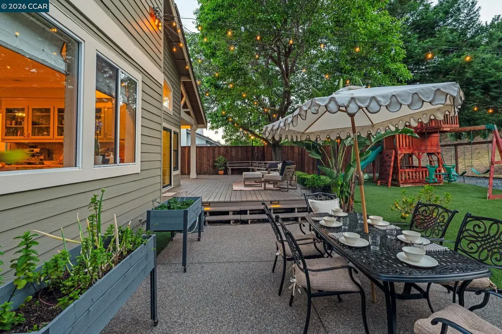 8254 Creekside Drive Dublin CA 94568