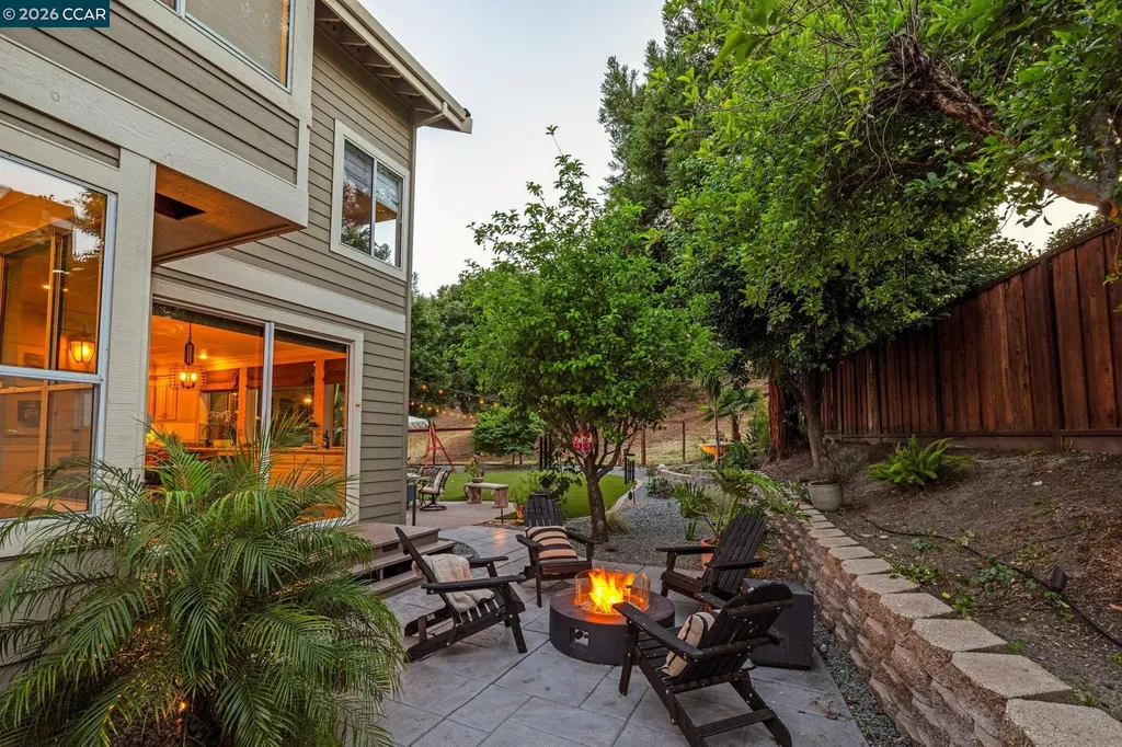 8254 Creekside Drive Dublin CA 94568