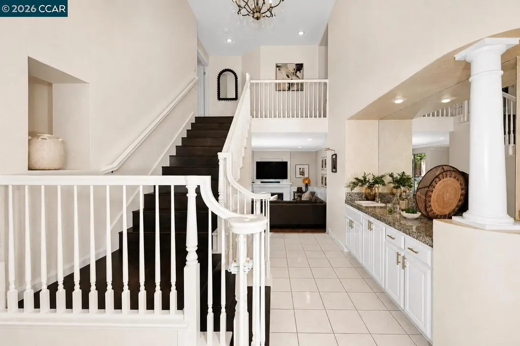 8254 Creekside Drive Dublin CA 94568
