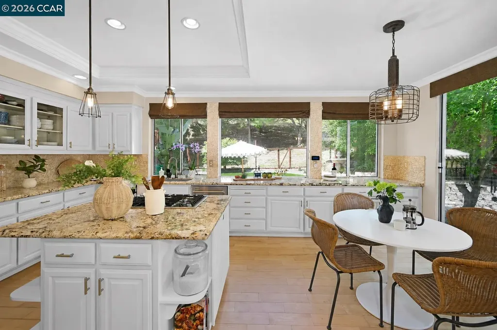 8254 Creekside Drive Dublin CA 94568