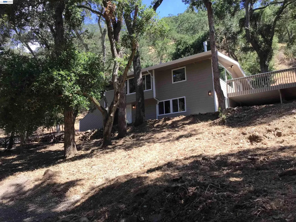 1929 Kilkare Road Sunol CA 94586
