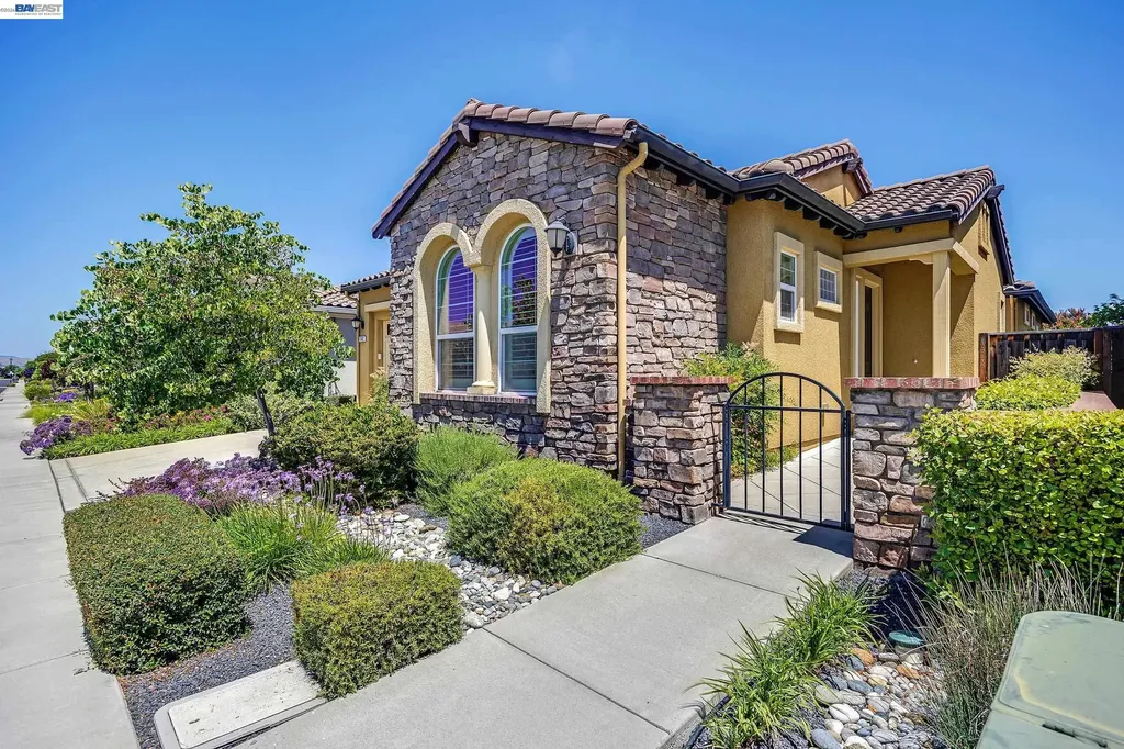 1362 Chatham Court Pleasanton CA 94566