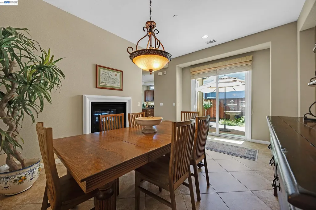 1362 Chatham Court Pleasanton CA 94566