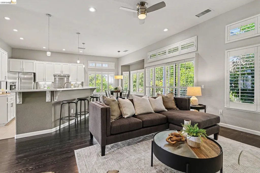 136 Scarlet Way Brentwood CA 94513