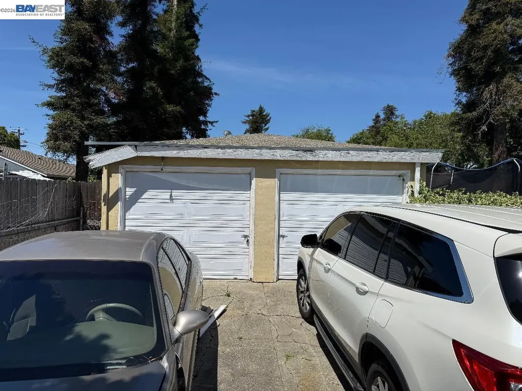 857 Longwood Avenue Hayward CA 94541
