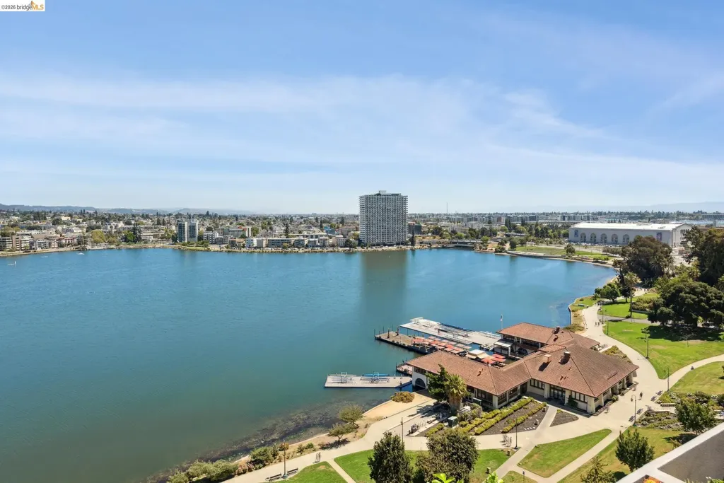 1555 Lakeside Drive Oakland CA 94612