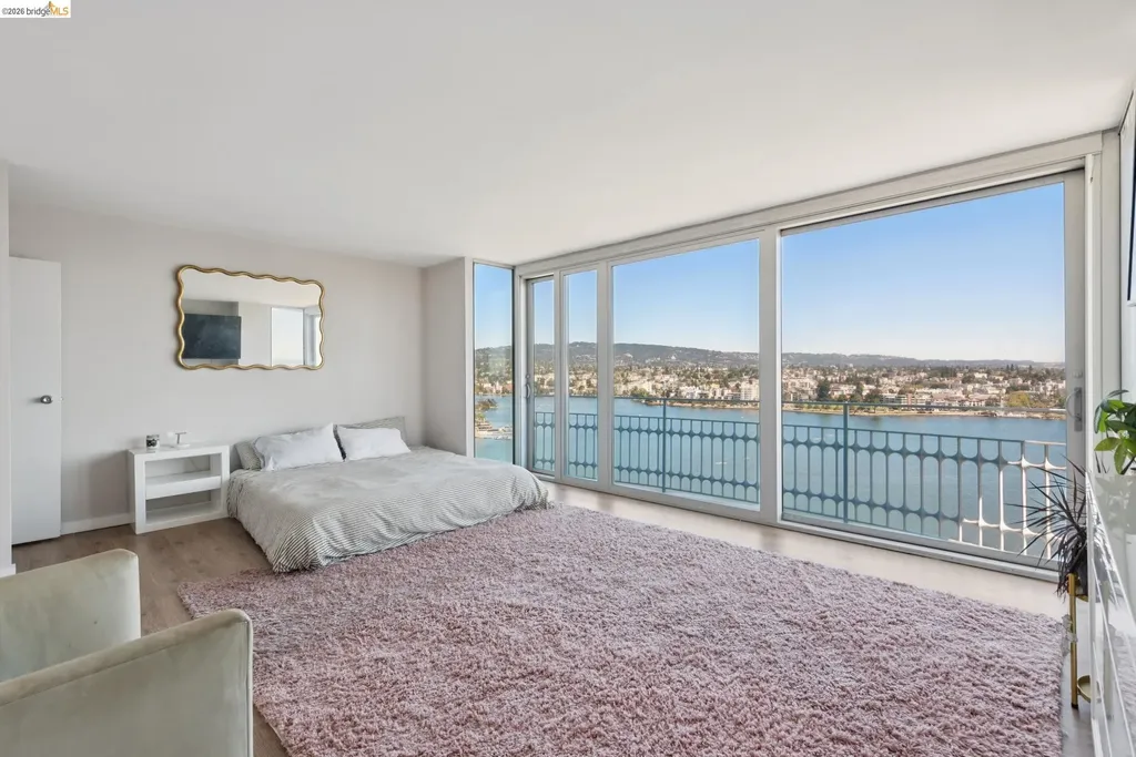 1555 Lakeside Drive Oakland CA 94612