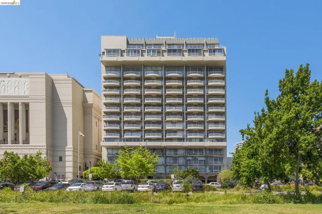 1555 Lakeside Drive Oakland CA 94612