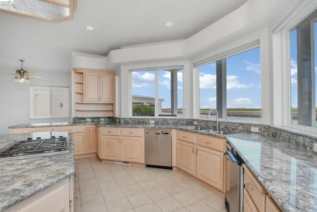 5890 Starboard Drive Discovery Bay CA 94505