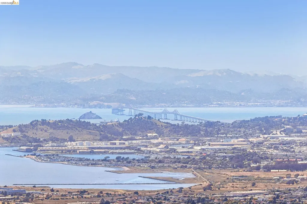 1328 Summit Road Berkeley CA 94708