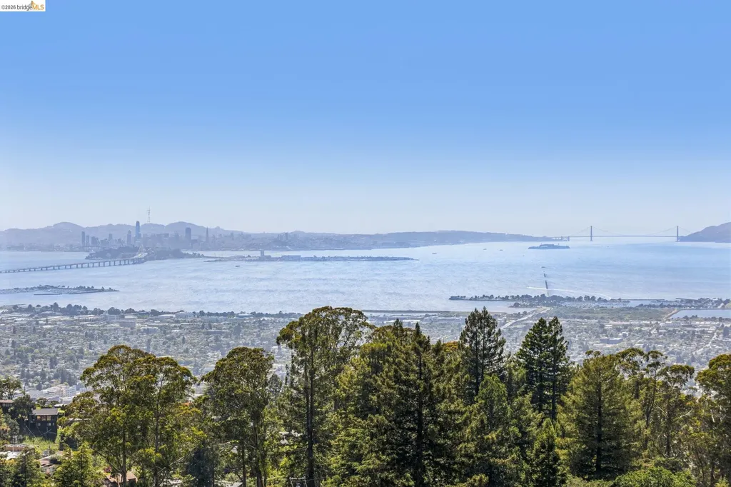 1328 Summit Road Berkeley CA 94708