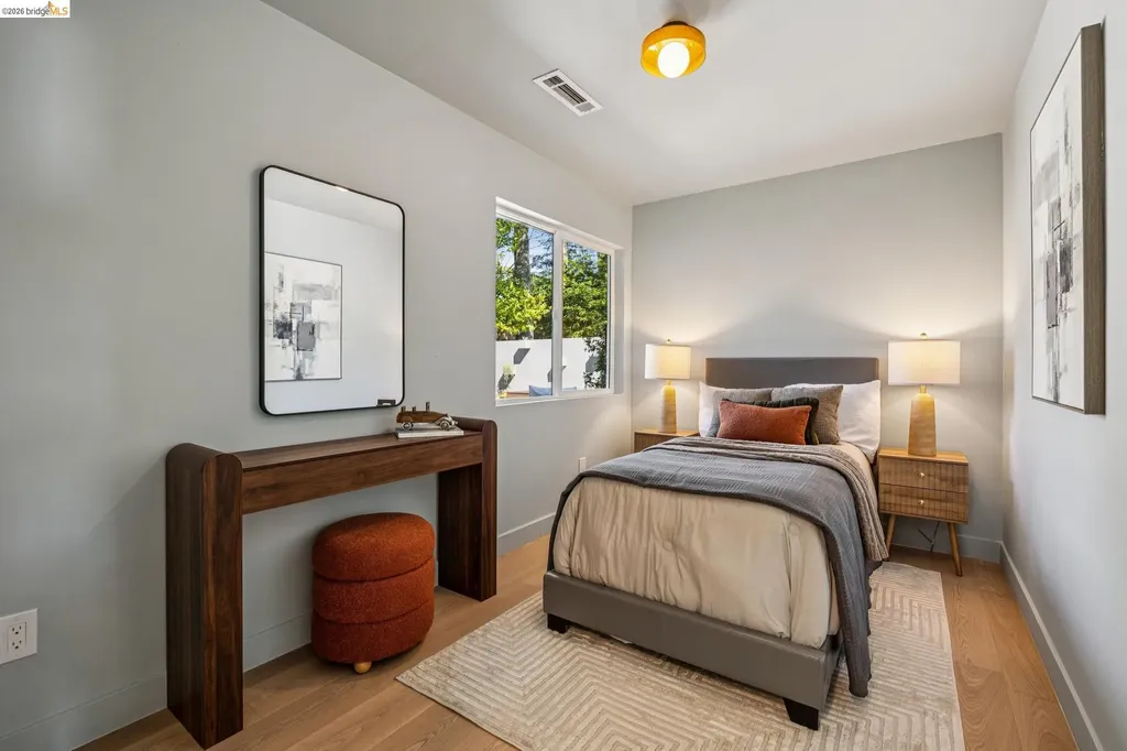 1328 Summit Road Berkeley CA 94708