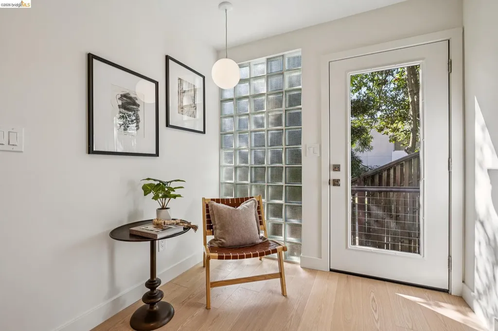 1328 Summit Road Berkeley CA 94708
