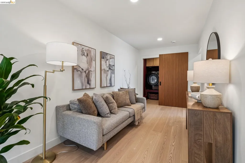 1328 Summit Road Berkeley CA 94708
