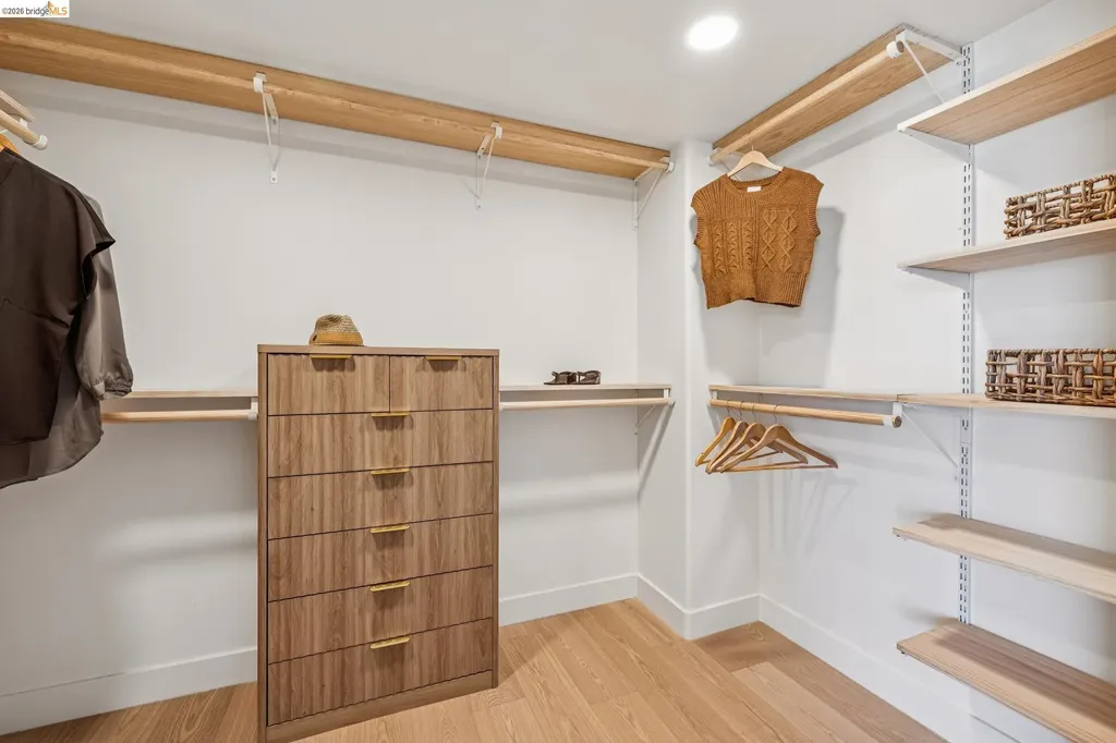 1328 Summit Road Berkeley CA 94708