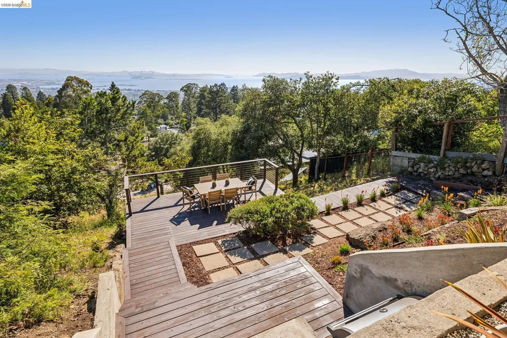 1328 Summit Road Berkeley CA 94708
