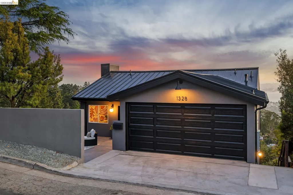 1328 Summit Road Berkeley CA 94708