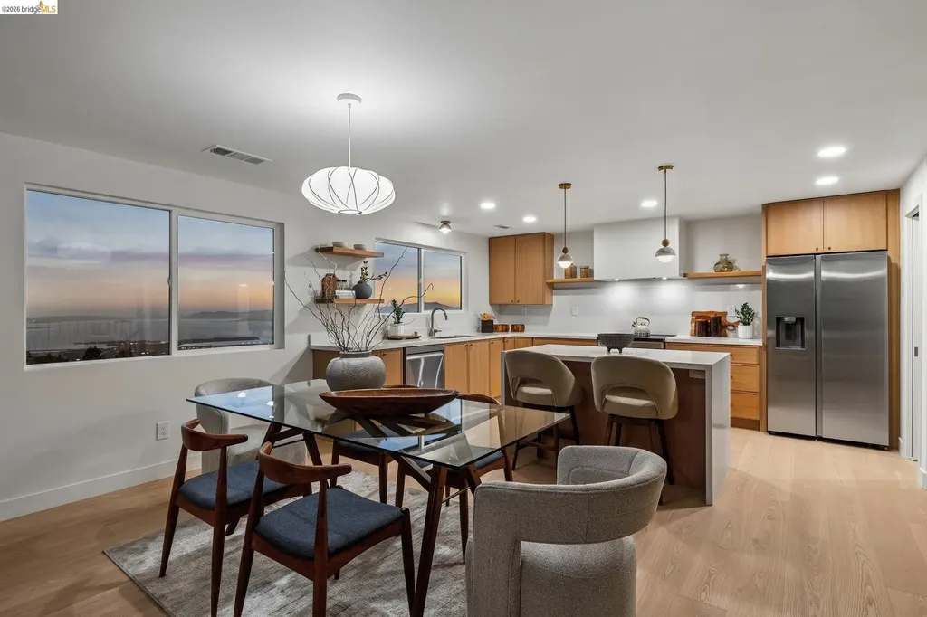 1328 Summit Road Berkeley CA 94708