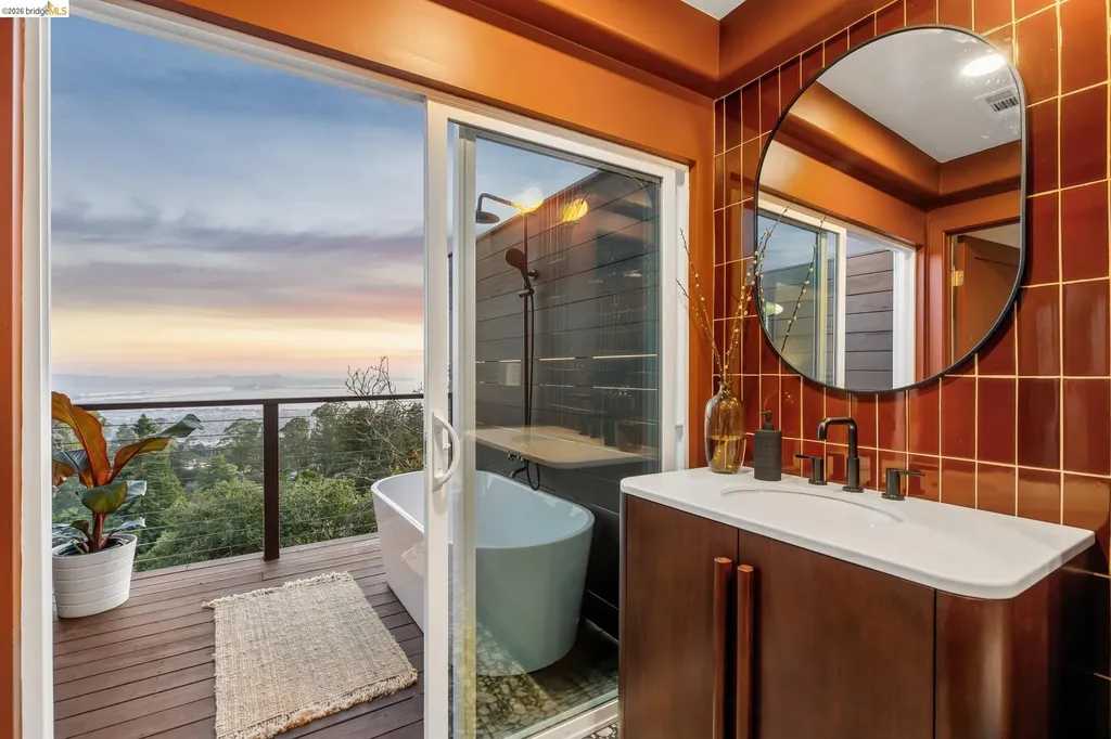 1328 Summit Road Berkeley CA 94708