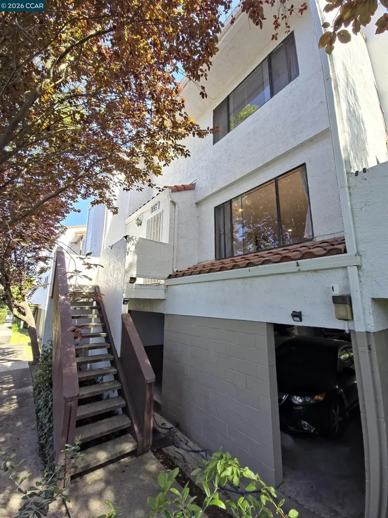 1739 Dalessi Drive Pinole CA 94564