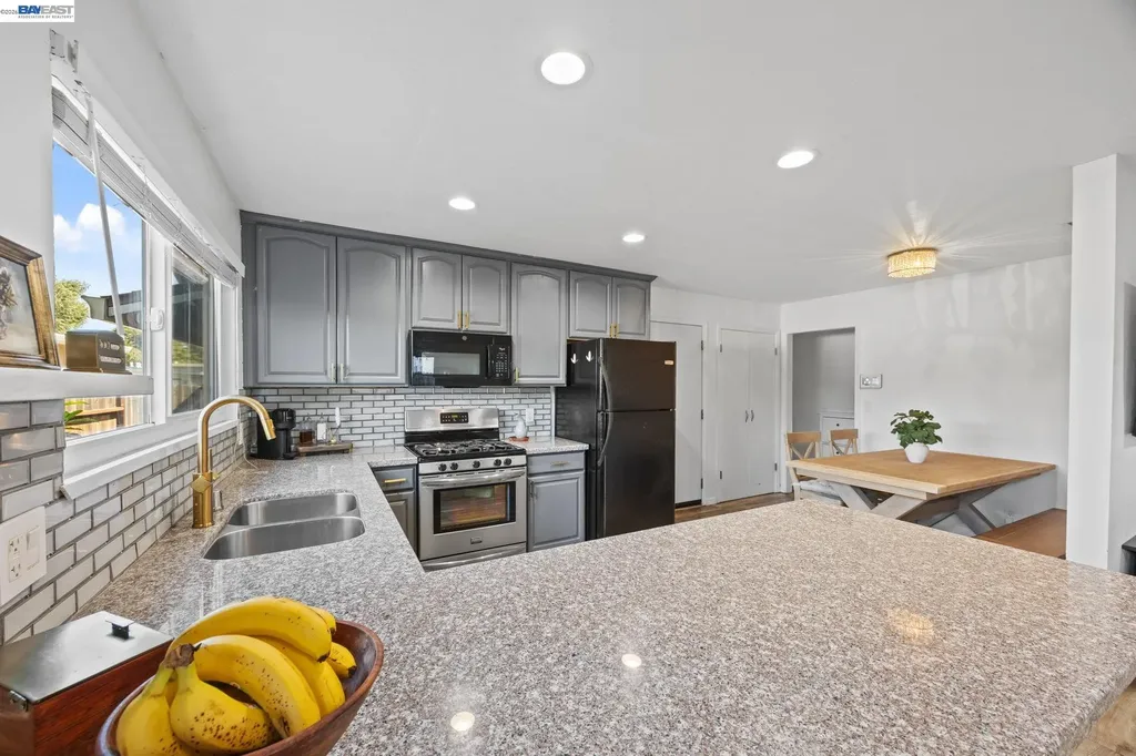 266 Stonyford Drive Vacaville CA 95687