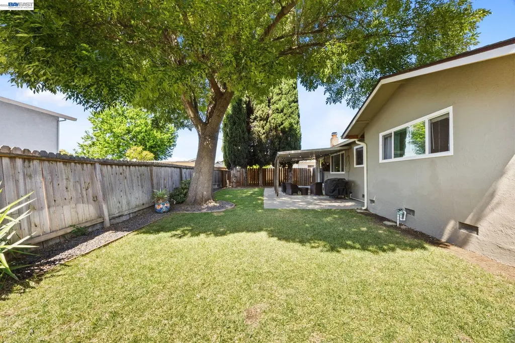 266 Stonyford Drive Vacaville CA 95687