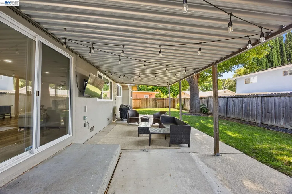 266 Stonyford Drive Vacaville CA 95687