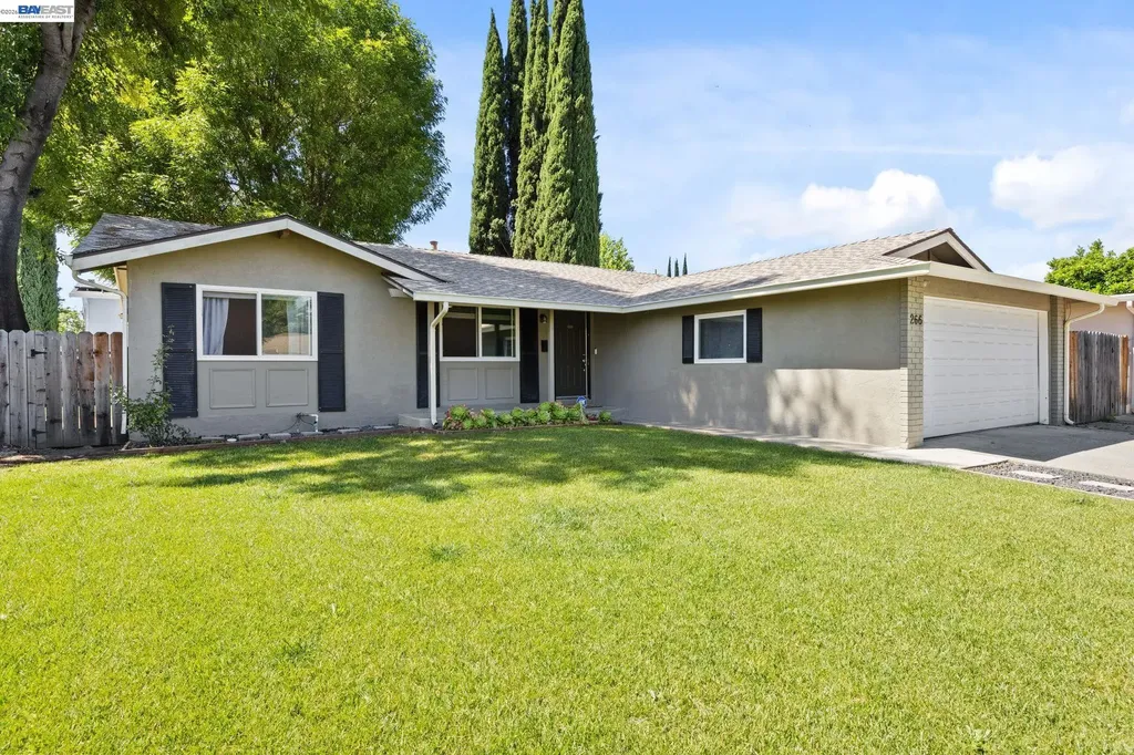 266 Stonyford Drive Vacaville CA 95687