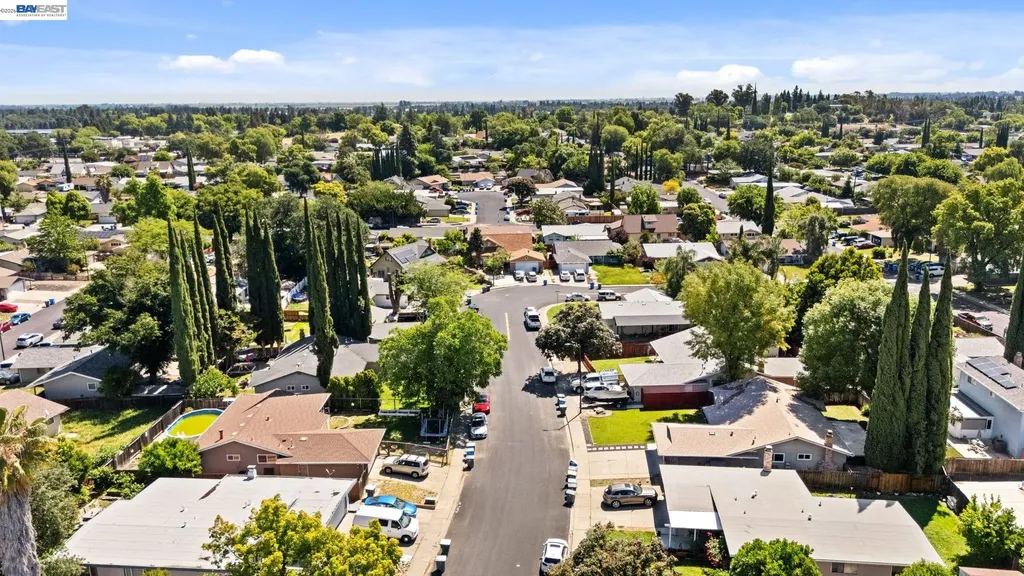 266 Stonyford Drive Vacaville CA 95687