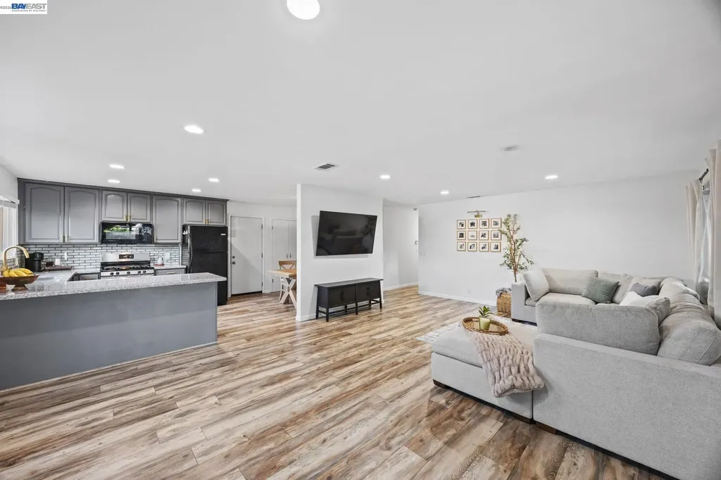 266 Stonyford Drive Vacaville CA 95687