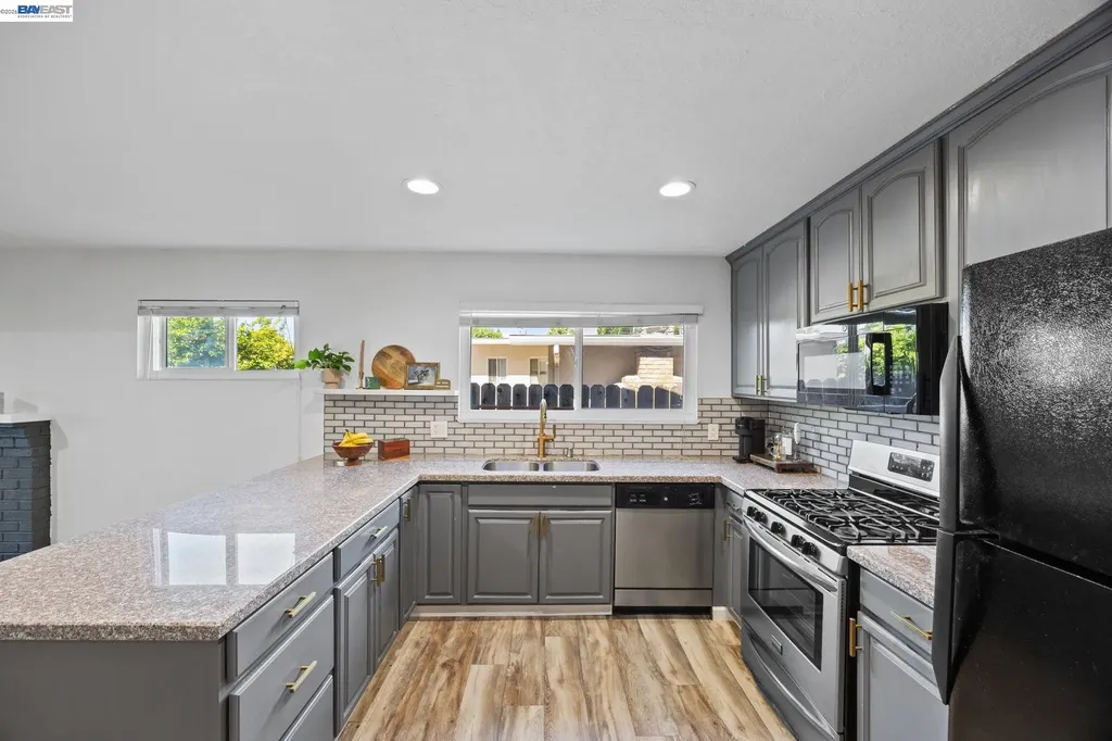 266 Stonyford Drive Vacaville CA 95687