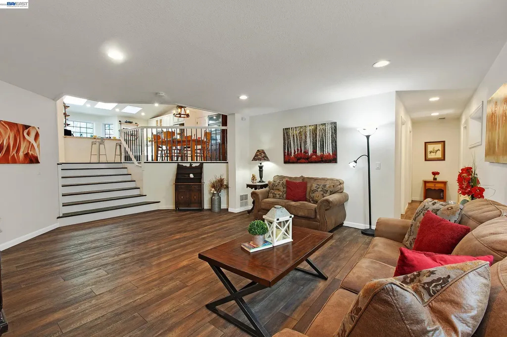 1932 College Avenue Livermore CA 94550