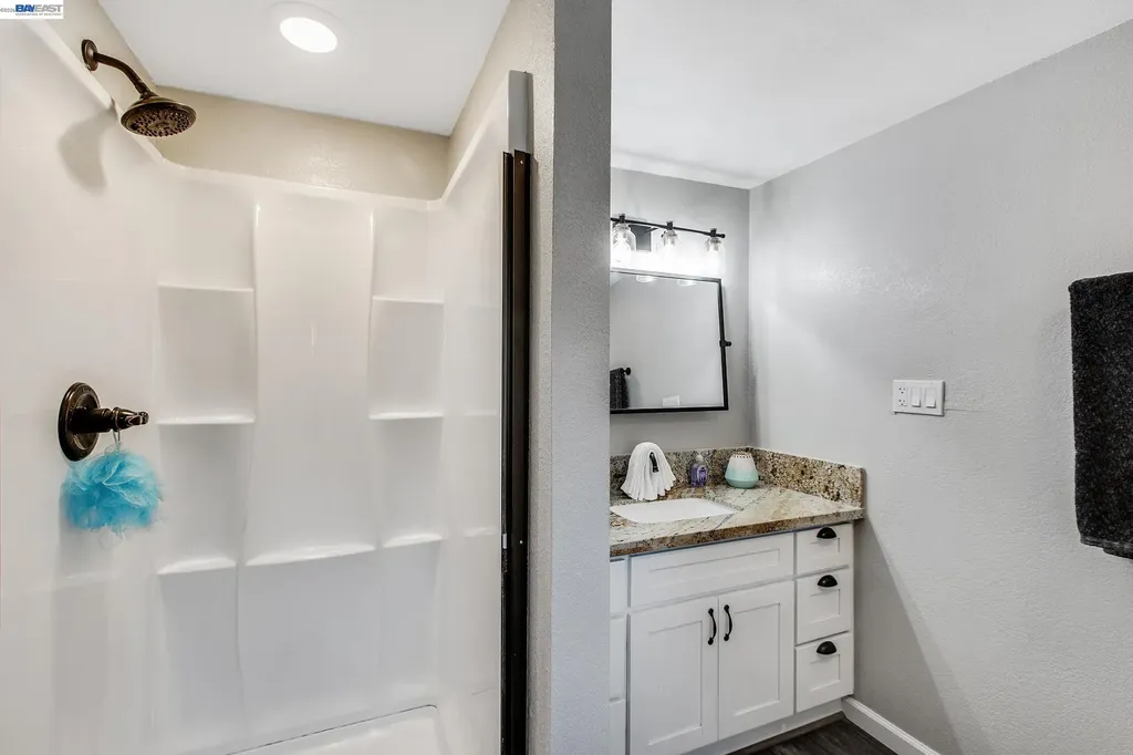 1932 College Avenue Livermore CA 94550