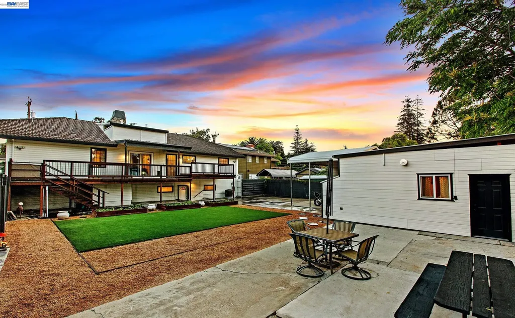 1932 College Avenue Livermore CA 94550