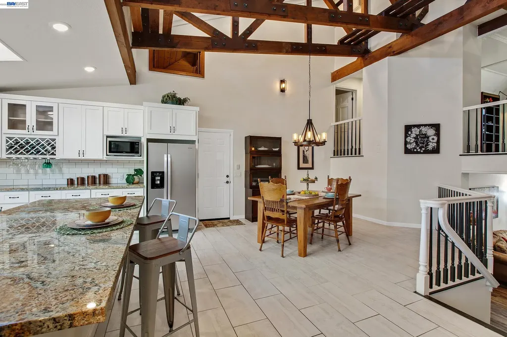1932 College Avenue Livermore CA 94550